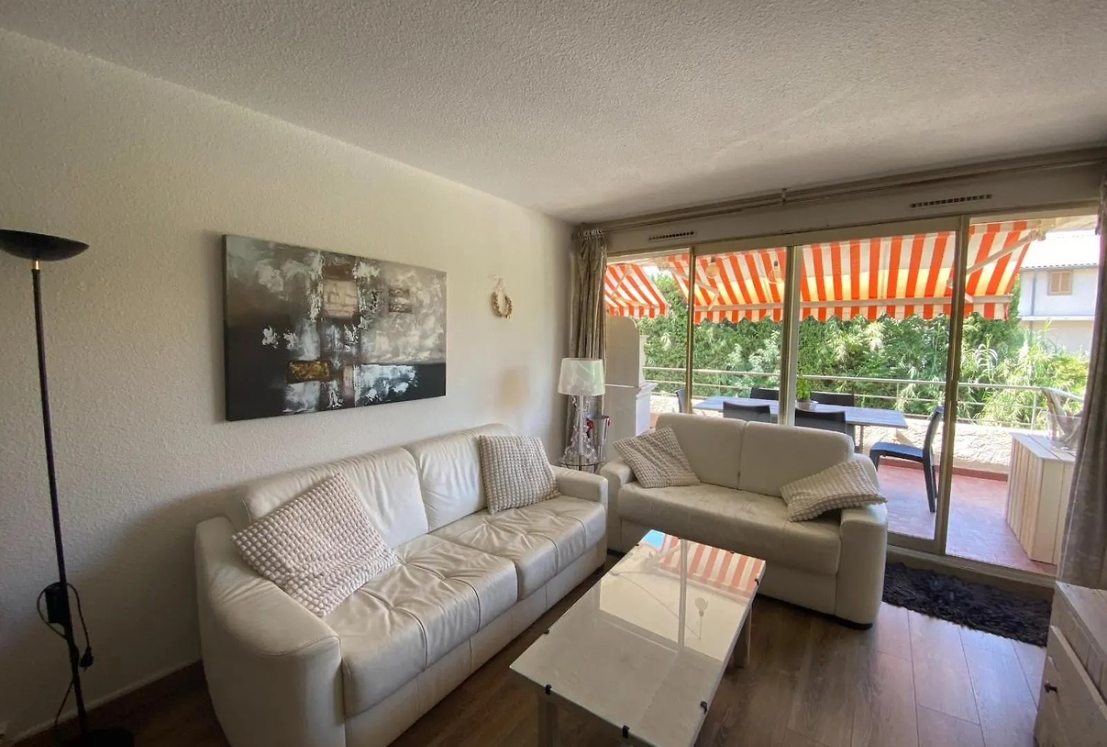 Appartement 4 P Avec Grande Terrasse, Piscine, Parking Dans Saint Tropez Centre
