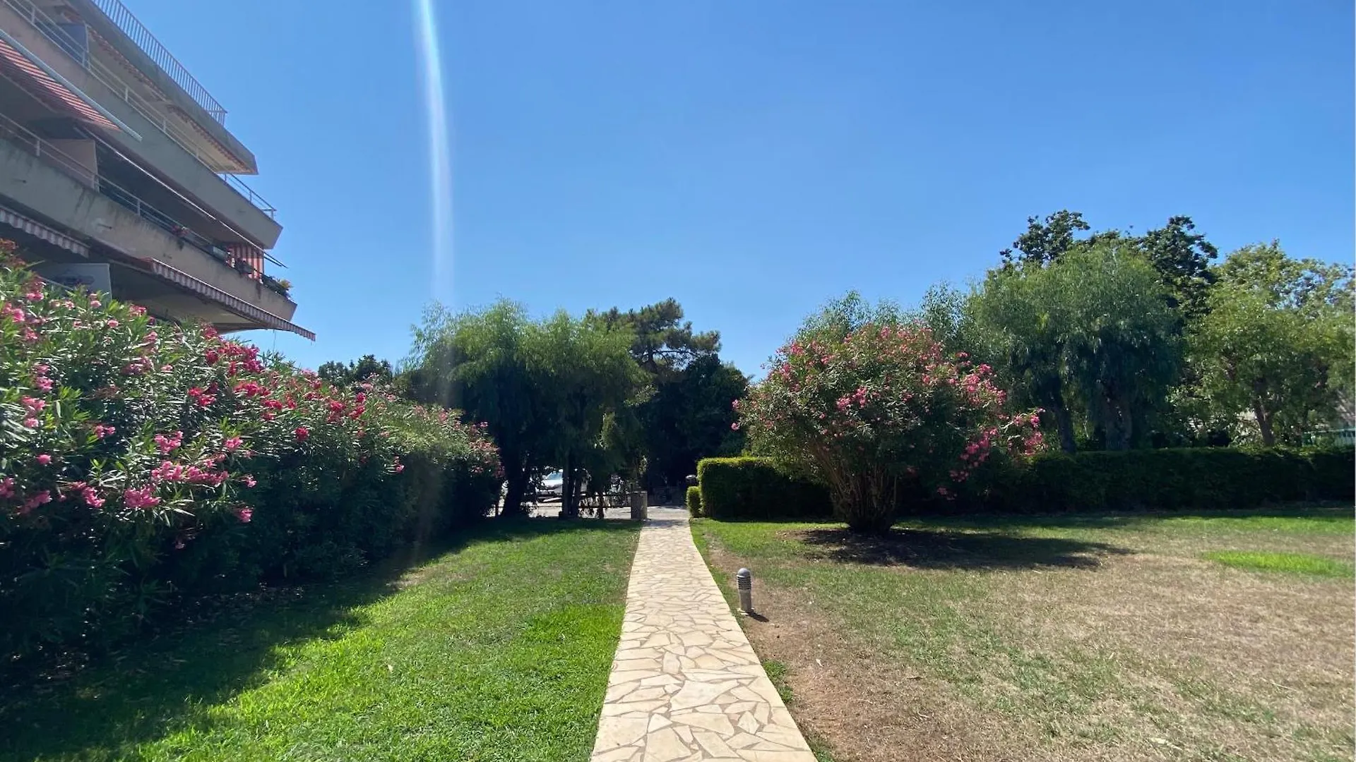 Apartment Appartement 4 P Avec Grande Terrasse, Piscine, Parking Dans Saint Tropez Centre