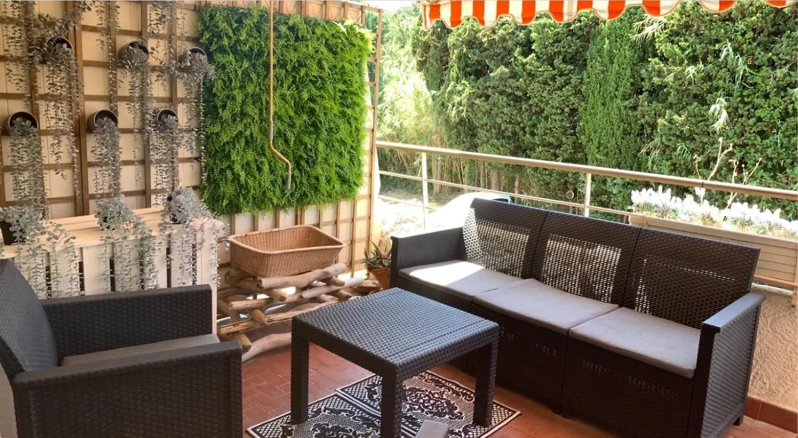 Apartment Appartement 4 P Avec Grande Terrasse, Piscine, Parking Dans Saint Tropez Centre